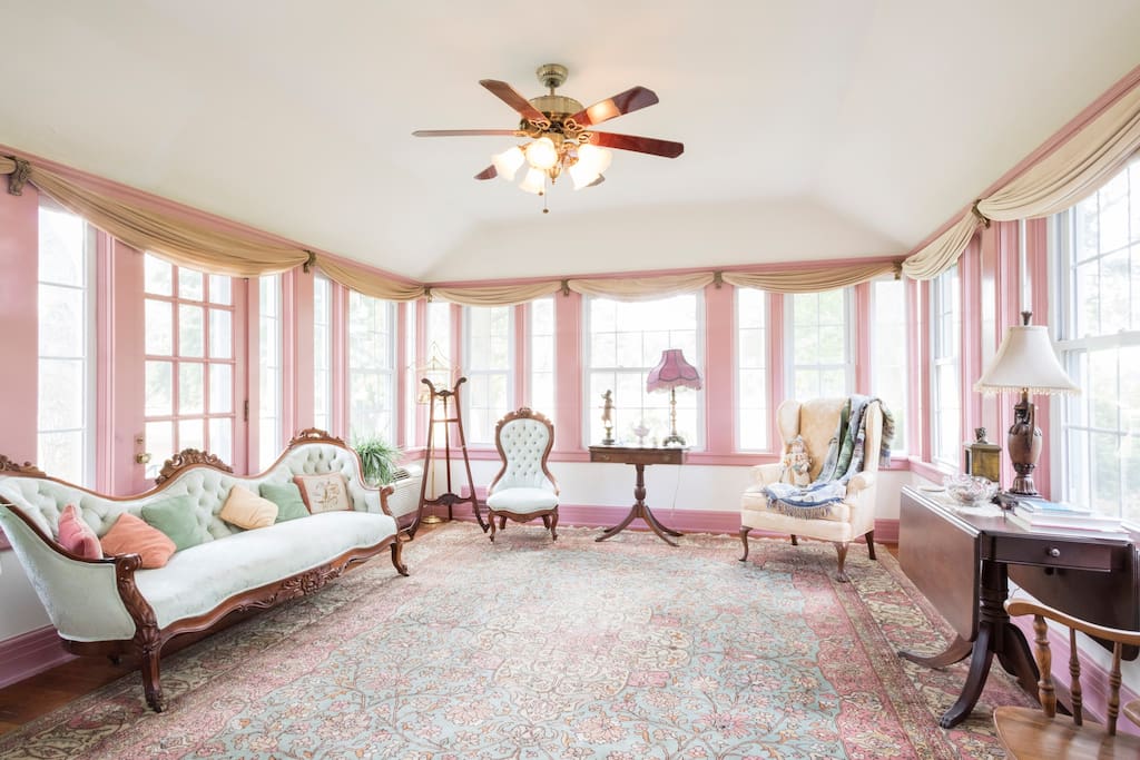 The Coolest Airbnb in Every State: Delaware Sunnybrae Mansion Airbnb