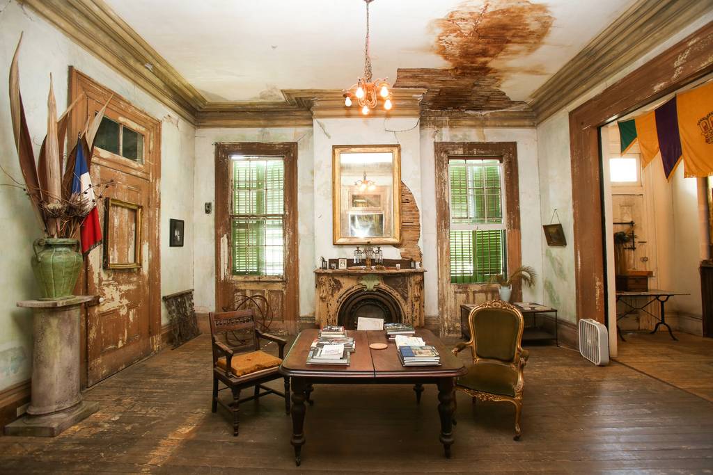 The Coolest Airbnb in Every State: Lousianan New Orleans Historic Mansion Airbnb