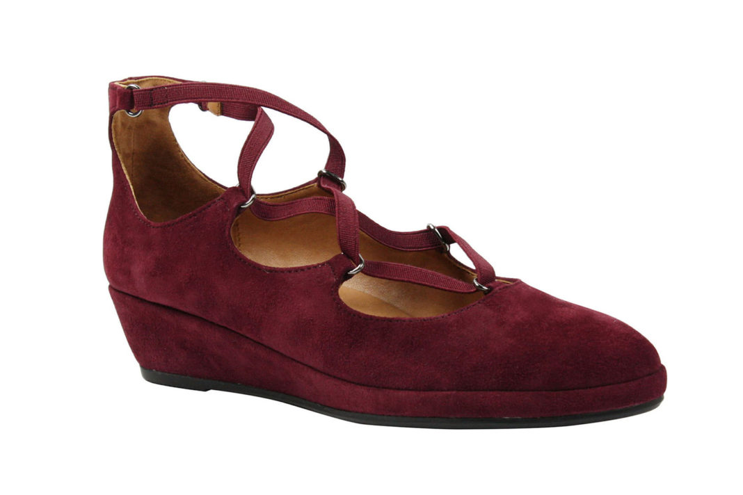 cute flats with arch support
